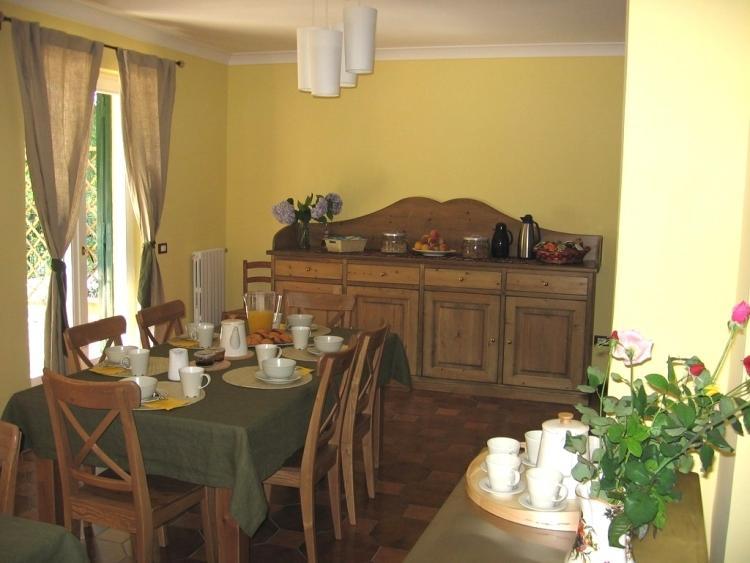 Al Castagno Bed & Breakfast วีโกเอเกวนเซ ภายนอก รูปภาพ